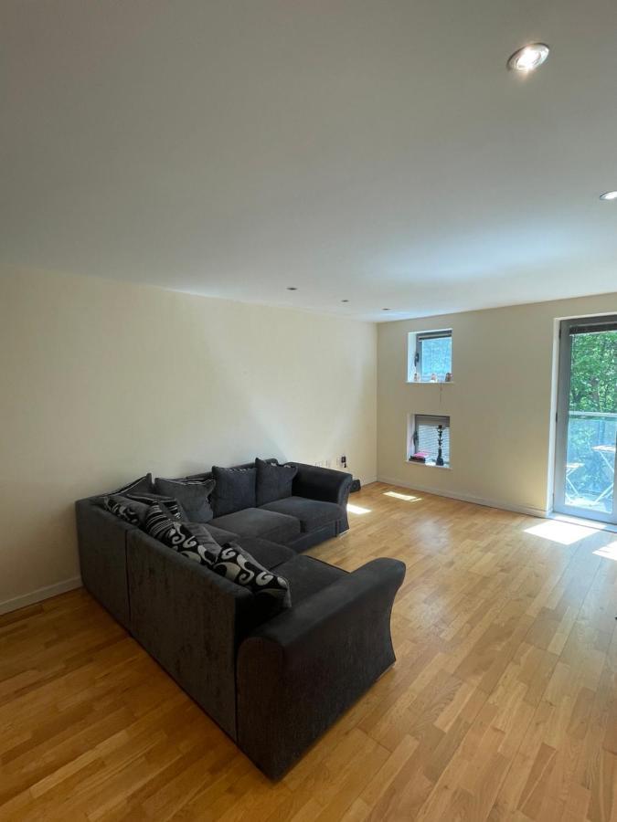 2 Bedroom Apartment In Leeds City Centre Esterno foto